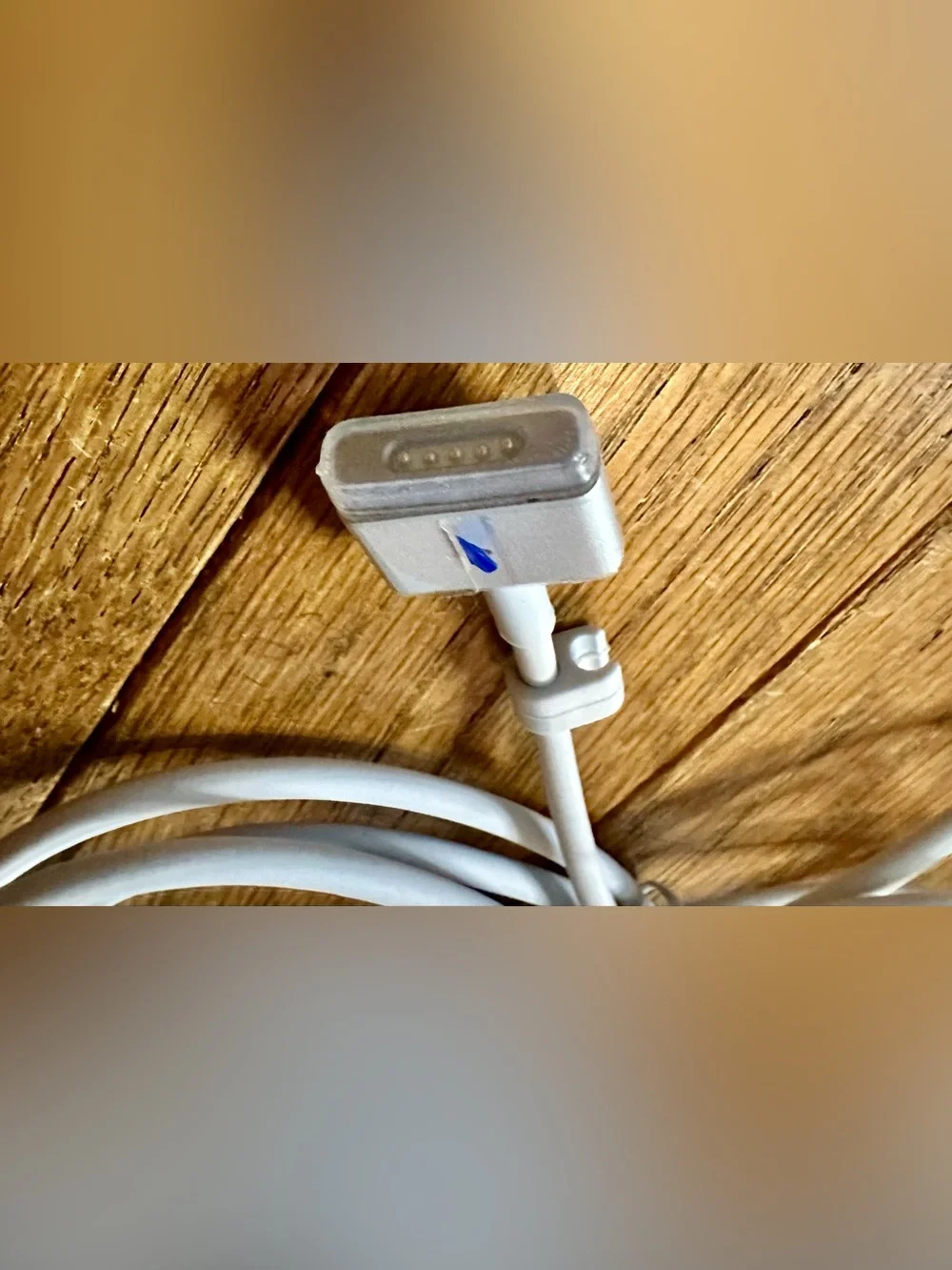 Apple White MagSafe Power Adapter with Detachable Cable